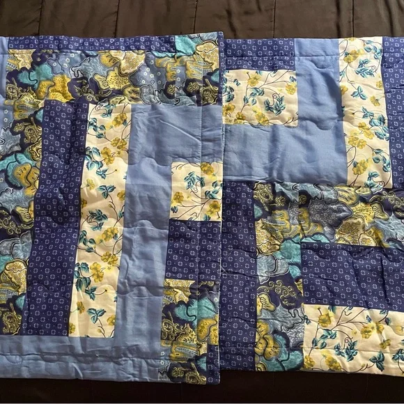 Caledonia Blue Floral Patchwork Pillow Sham 2 Piece Set - Picture 5 of 9